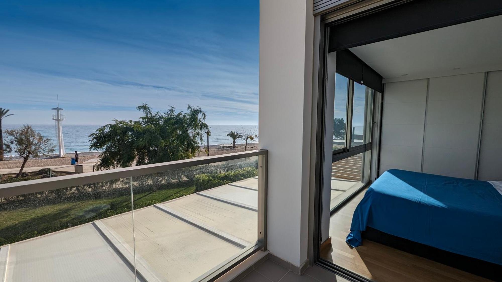 Paradise Beachfront Luxury Villa Villajoyosa Exterior photo